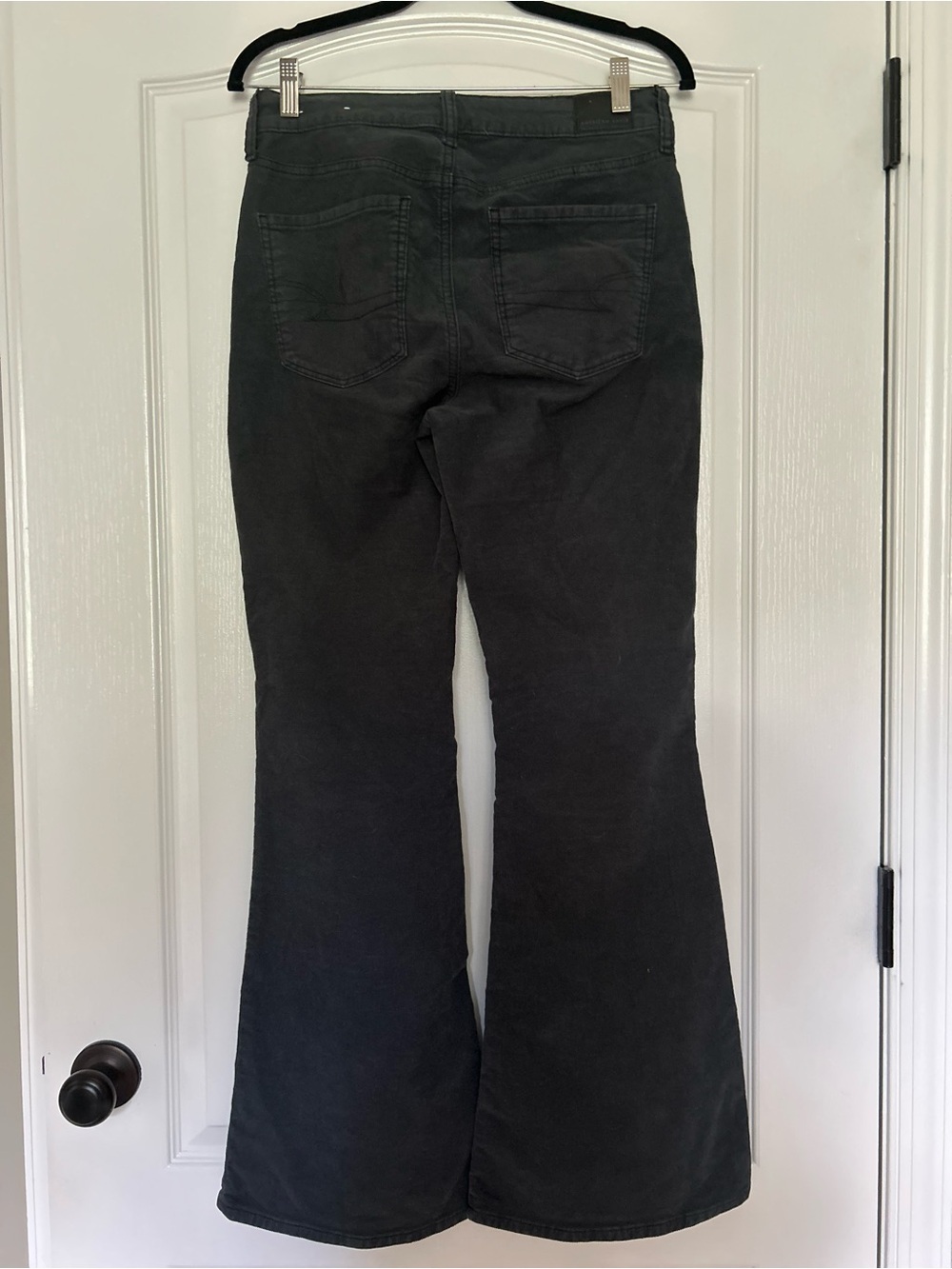 American Eagle High-Rise Button-Fly Charcoal Grey Flare Corduroy Jeans Pants 6 - Picture 4 of 11